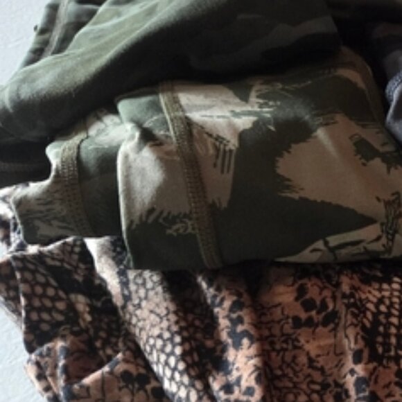 Athletic Wear Leggings X 3 (size S-M) - Picture 1 of 8